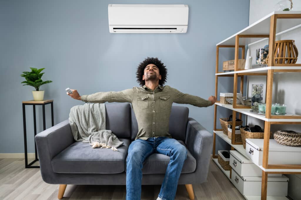 ductless mini split ac installation 2 Professional ductless mini split installation by certified technician in Los Angeles area home